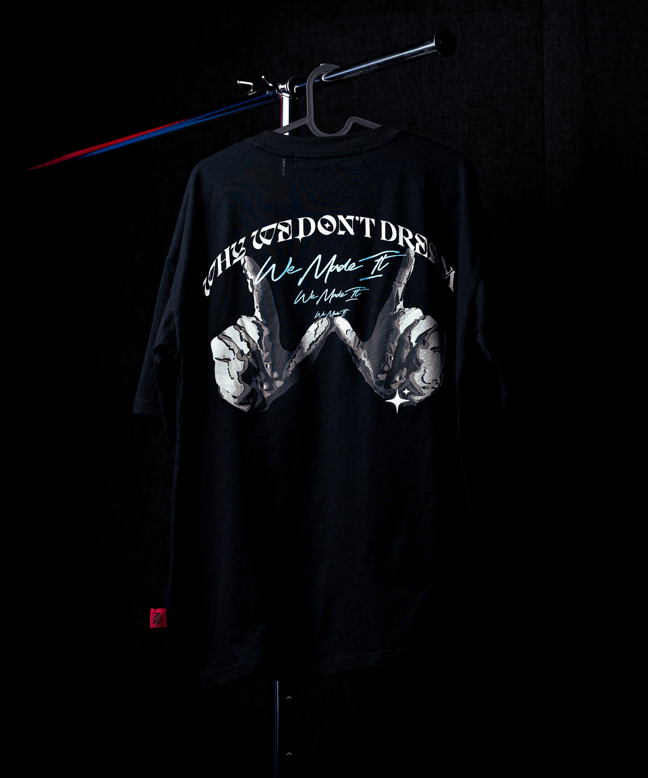 W1 WE MADE IT! T-shirt
